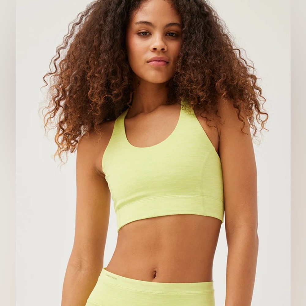 Outdoor Voices Doing Things Thrive Sports Bra in Margarita